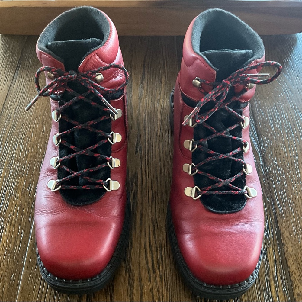 Price Drop🎉Vintage Sorel Hiking Boots